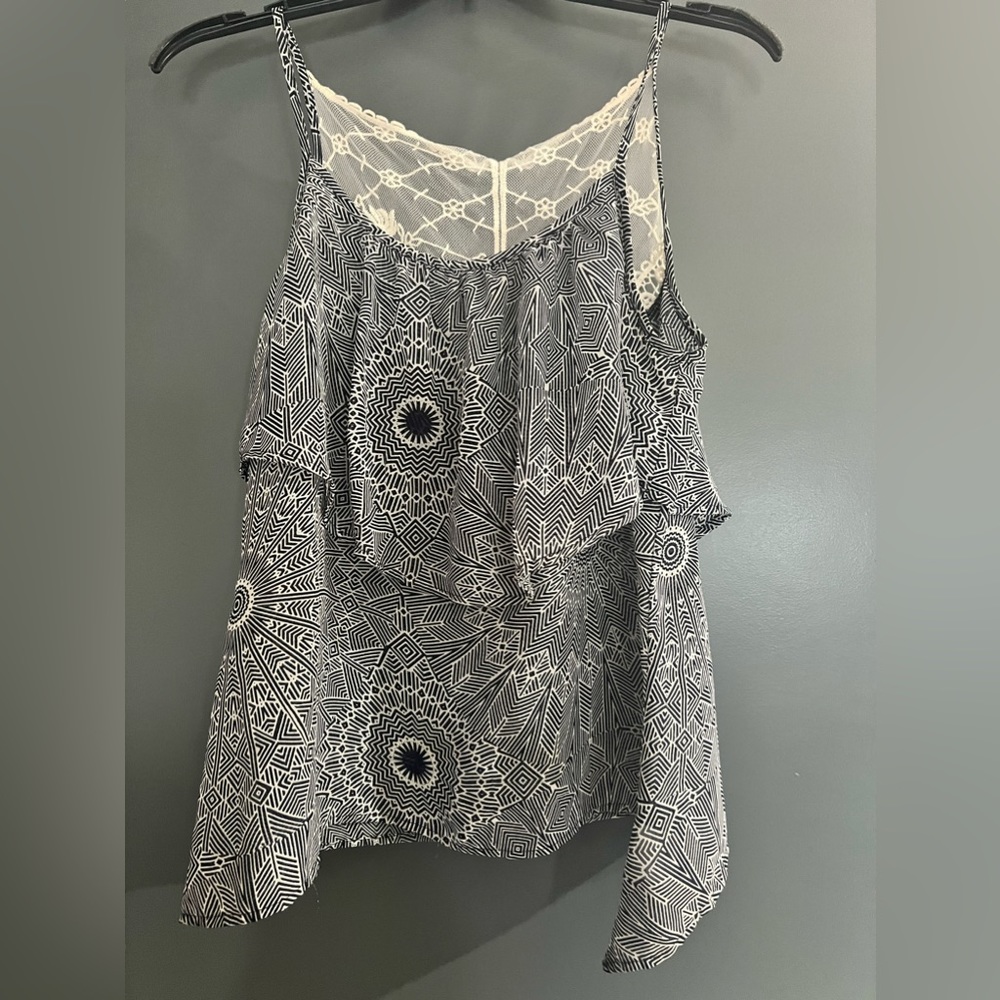 Woman’s medium Tank top